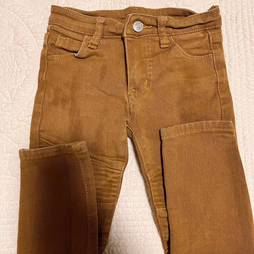 Boys size 6